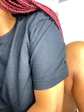 _Fifi's cam snapshot