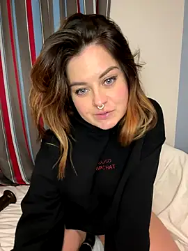 _naomidiz's cam snapshot