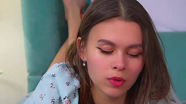 PollyLanders's cam snapshot