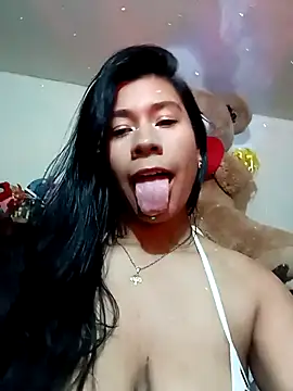 Pamelamilkk_1007's cam snapshot