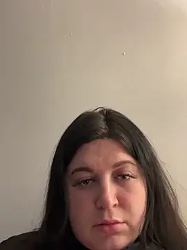 Curvybrunette1998's cam snapshot