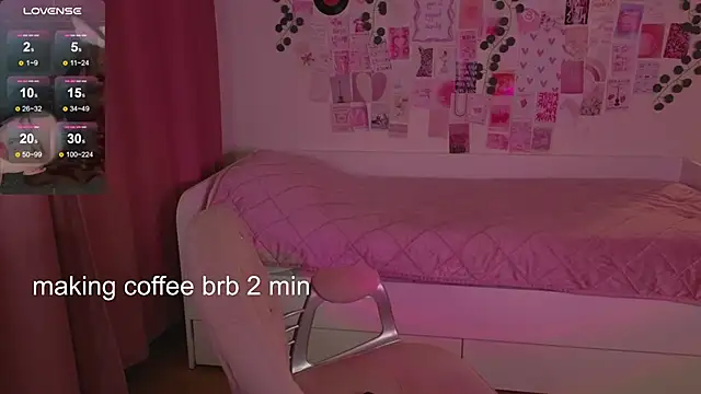 Iwi_wi_wi's cam snapshot