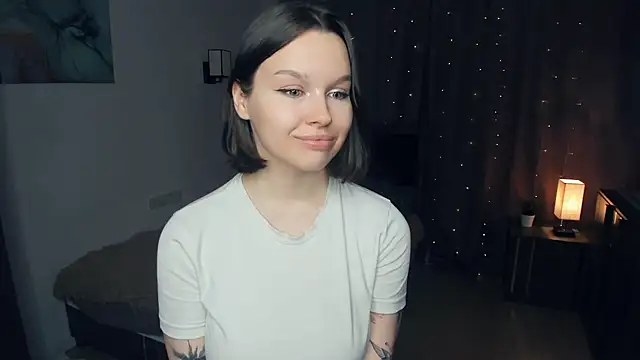 IrmgardBuzard's cam snapshot