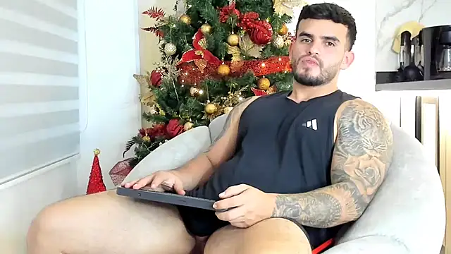 Ricardogo19 live sex cam