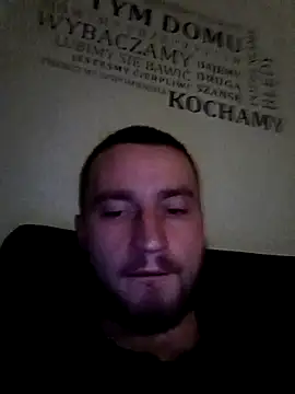 wariacik0024 live sex cam