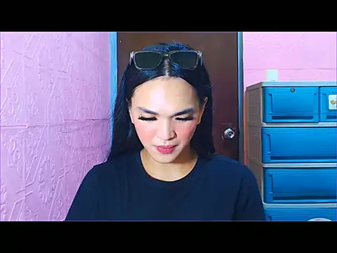 WONDERWOMAN2023 live sex cam