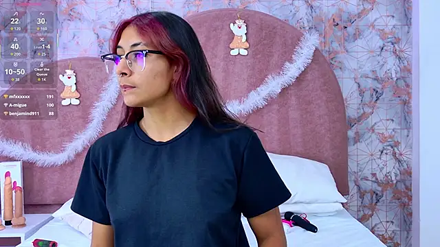 RavenGloomy live sex cam