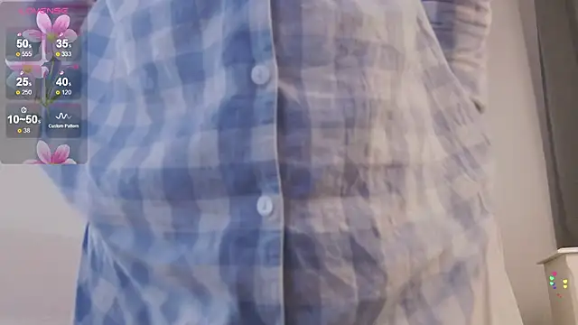 SophieeRain live sex cam