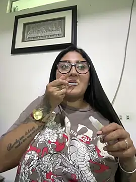 croftsmila live sex cam