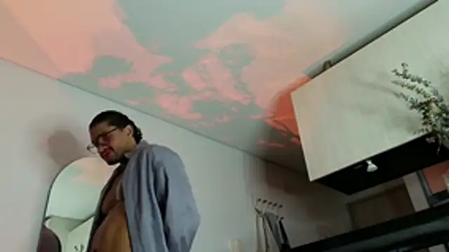 Robyn_Miller live sex cam