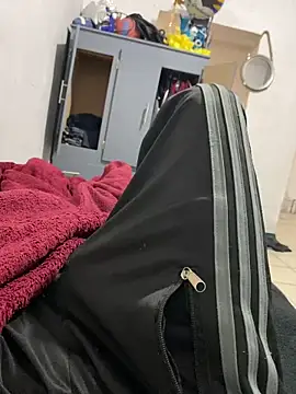 feetbooy live sex cam