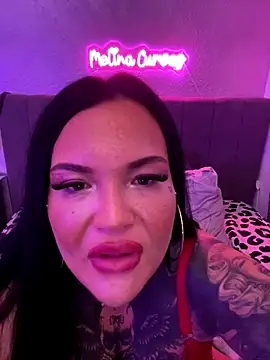 _MelinaCurves_ live sex cam