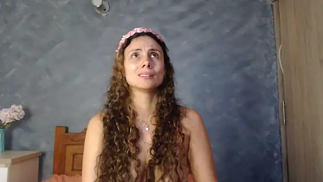 MafeeRoss's cam snapshot