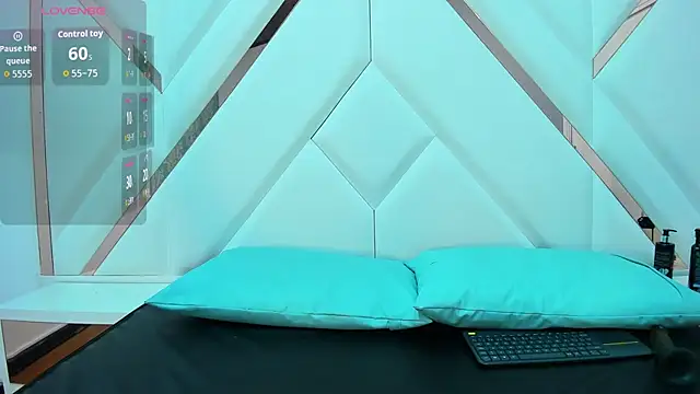 Zaray__'s cam snapshot