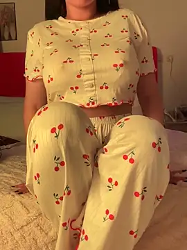 OnlyRima's cam snapshot