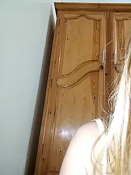 indilasixeey's cam snapshot