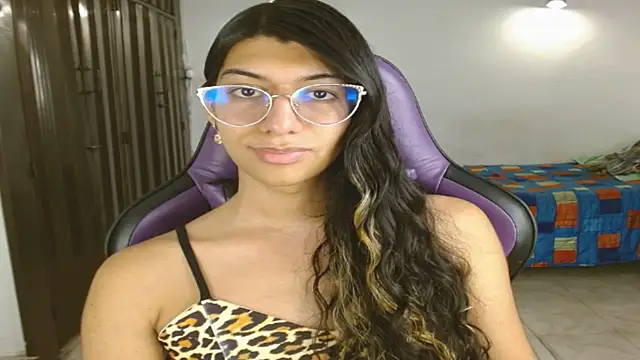 engielphoenis14 live sex cam