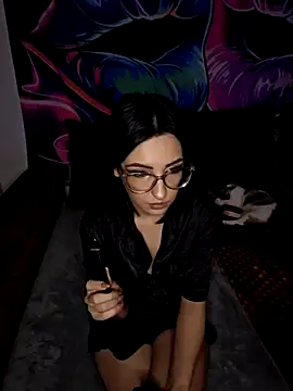 DarkAly live sex cam