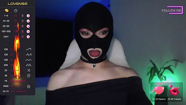 Bigfemblue live sex cam