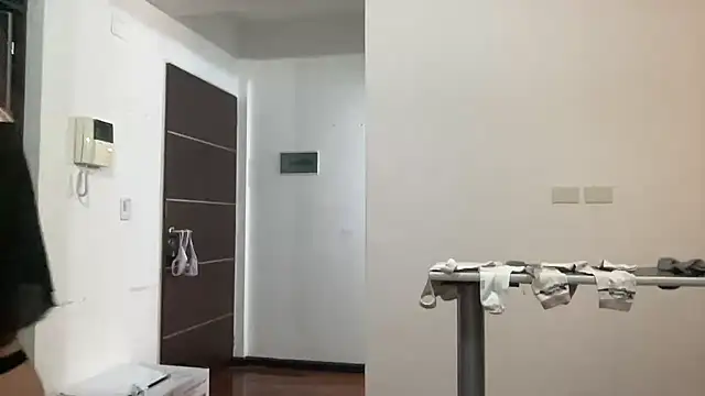 Lolykush's cam snapshot