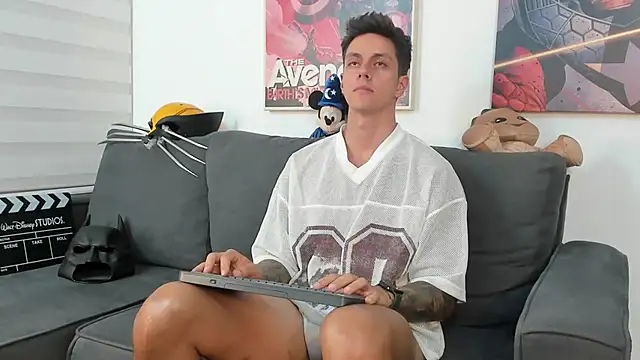 JeanBroc live sex cam