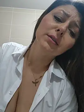 angel_eyees live sex cam