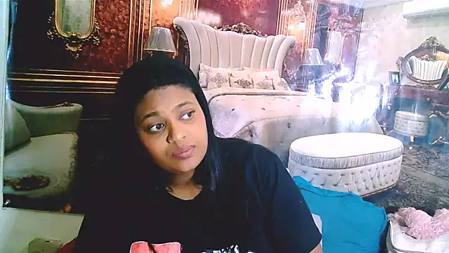 IndianYummy live sex cam