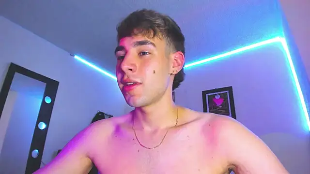 PapiNoha live sex cam