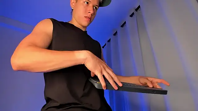 nathan_blake live sex cam