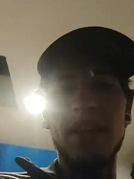 Tattoboy19cm live sex cam