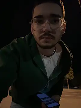 mertkaan27 live sex cam