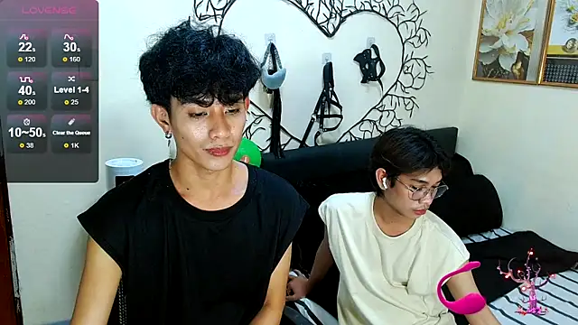 WildestTwink live sex cam