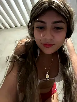 Sweed-virgin-pussy live sex cam