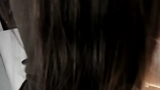 Hannahx__ live sex cam