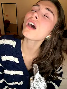 SophiiaStarr live sex cam