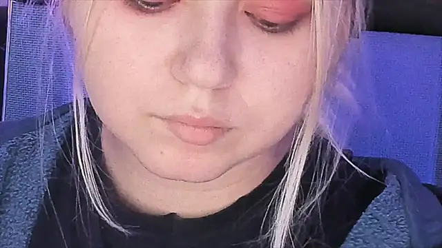 DiaAngell live sex cam