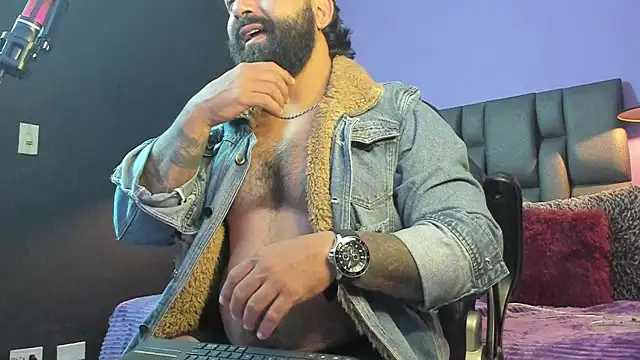 Lyon_vach live sex cam