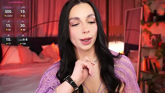 LunaNight live sex cam