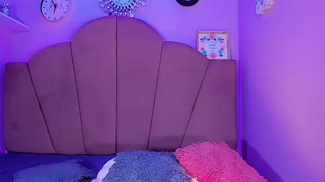 ValeriaAguilar live sex cam