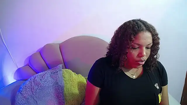 sexy_horny_brunette live sex cam