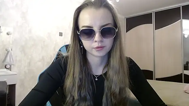 Lio_noy live sex cam