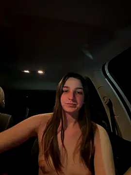 DoriDeluxe66 live sex cam