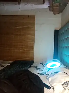 ItsAaliyah445 live sex cam