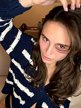 SophiiaStarr live sex cam