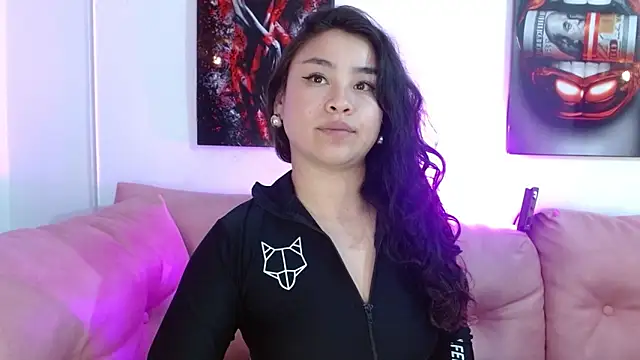 hinataleecs live sex cam