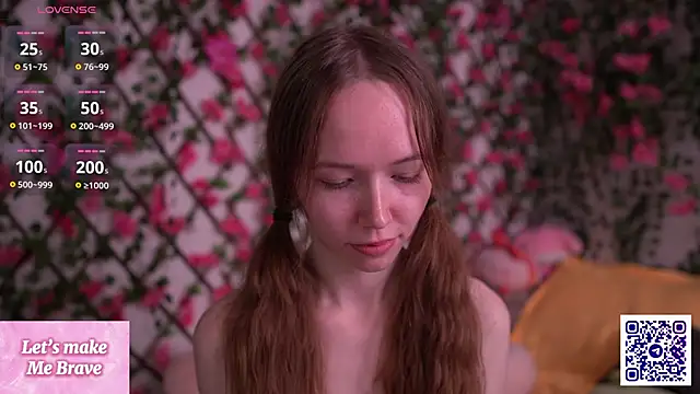 Petite_Polly live sex cam