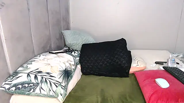 Sexyboobs330 live sex cam