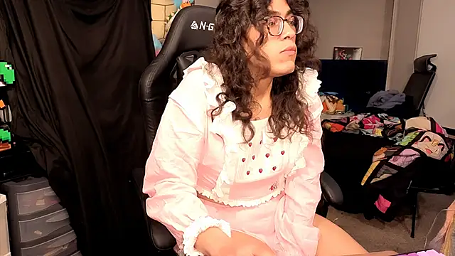 ShinyCherub live sex cam