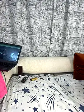 Favoritegirl1 live sex cam