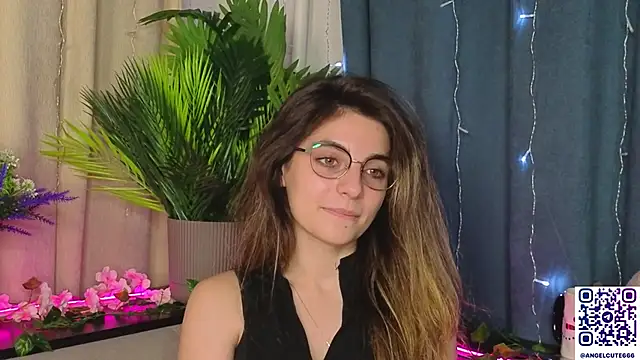 CasandraMickell live sex cam